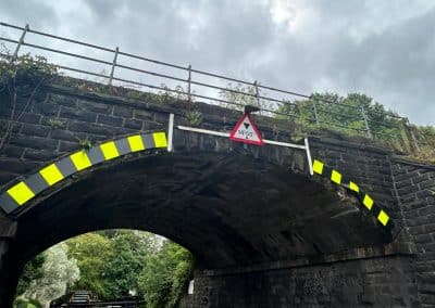 road sign cleaning