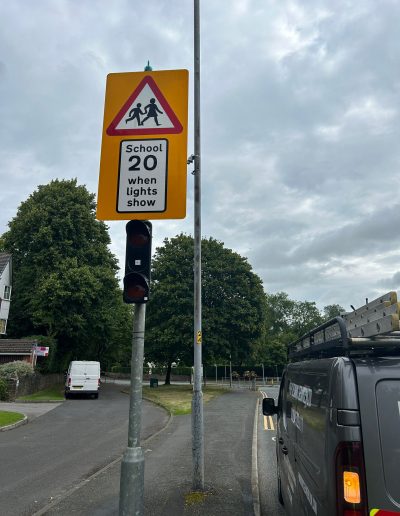 road sign cleaning