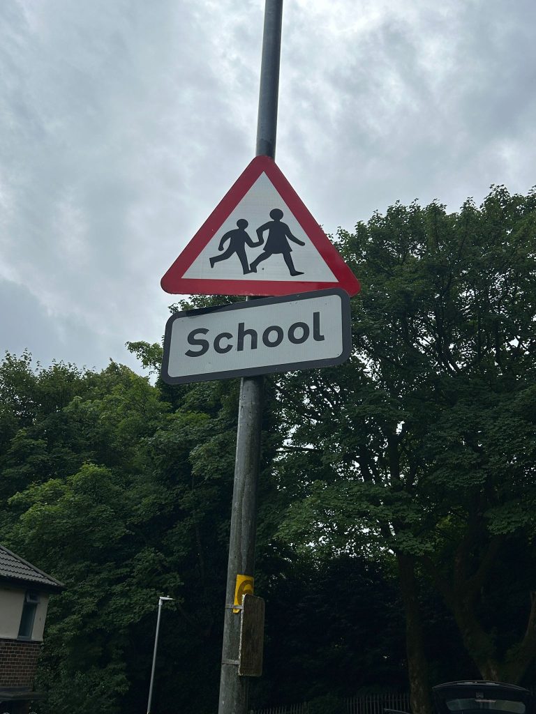 road sign cleaning