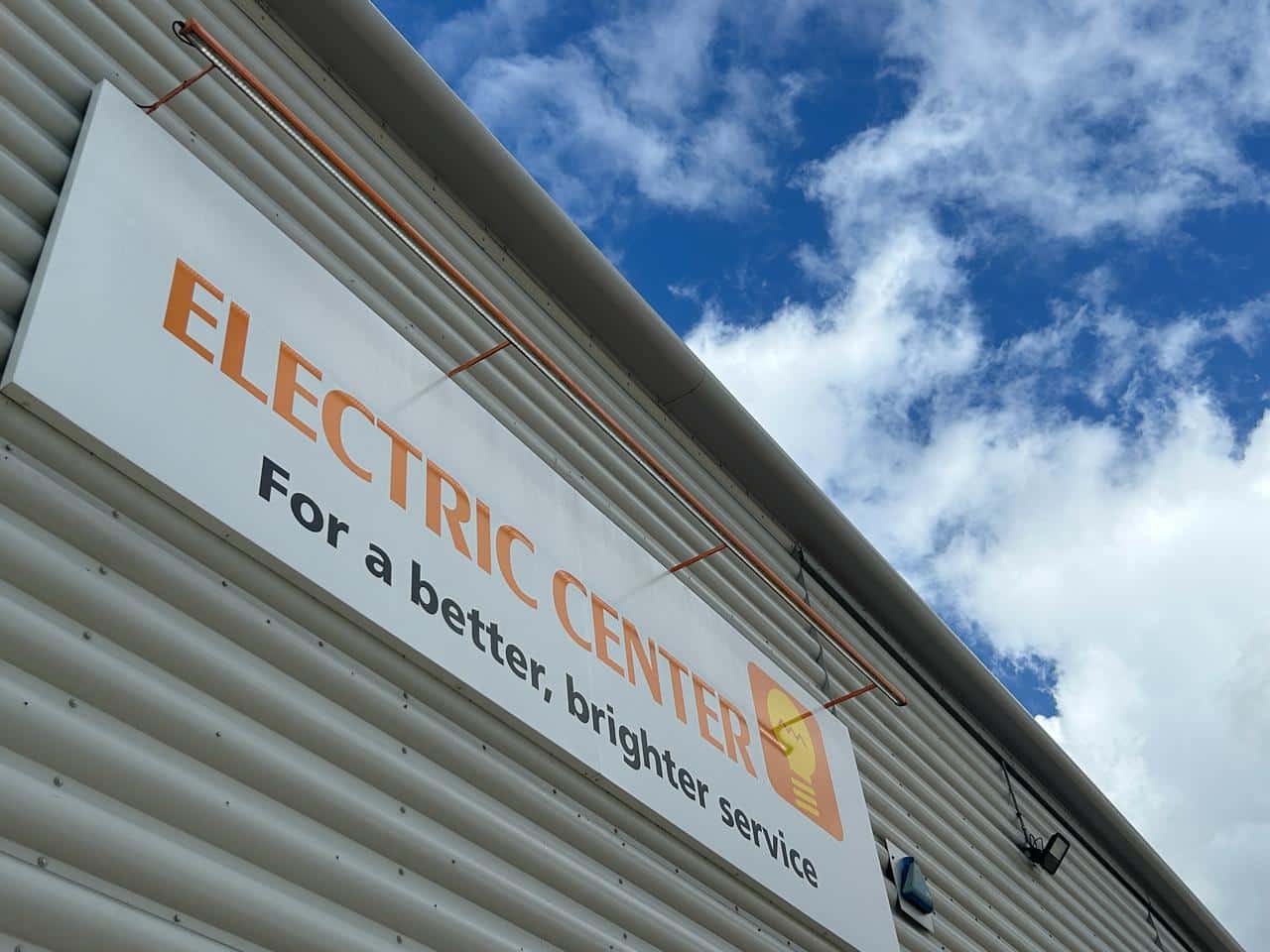 Commercial Cladding, Fascia & Panel Cleaning in Bolton1